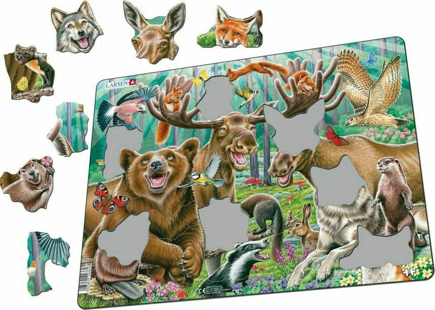 Happy Forest Selfie 42 Piece Larsen Frame Puzzle