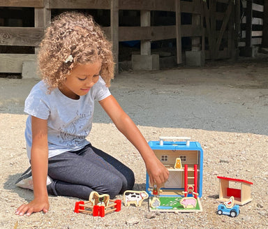 Jack Rabbit Barnyard Suitcase Play Set