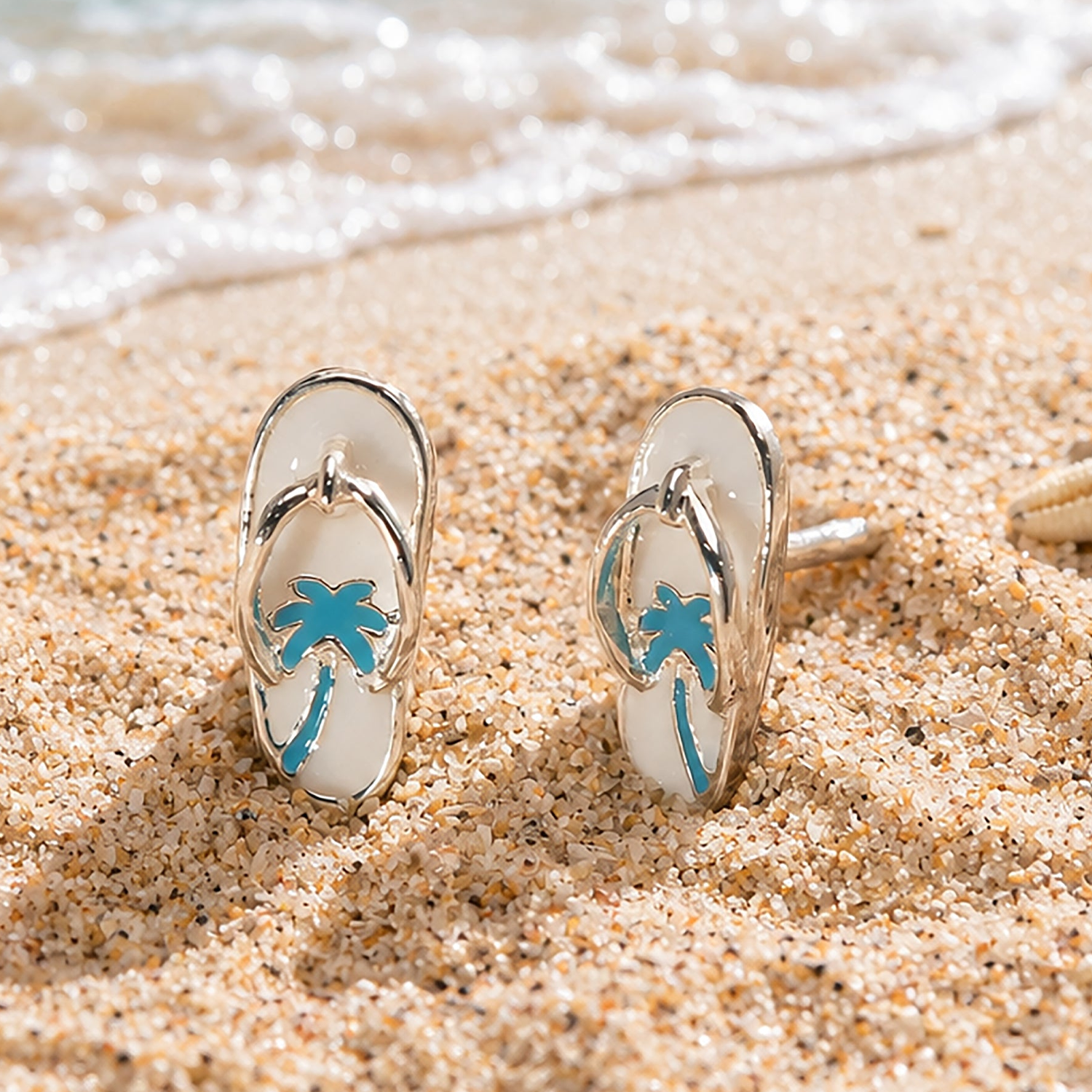 BOMA Palm Flip Flop Stud Earrings
