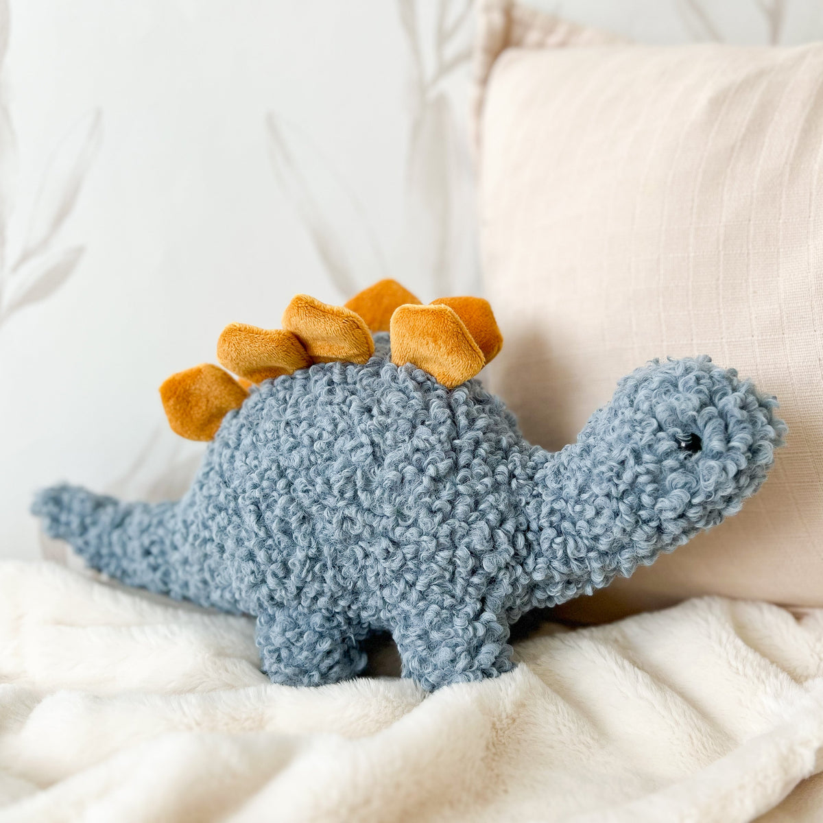 Mon Ami Blue Spike Stegosaurus