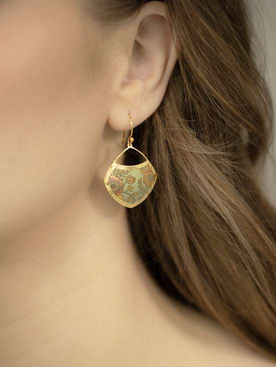 Holly Yashi Bright Blossom Earrings - Blue Mist    