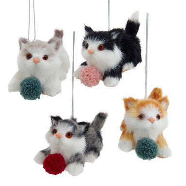 Furry Cat With Yarn Ball Ornament (Single) - Random Color