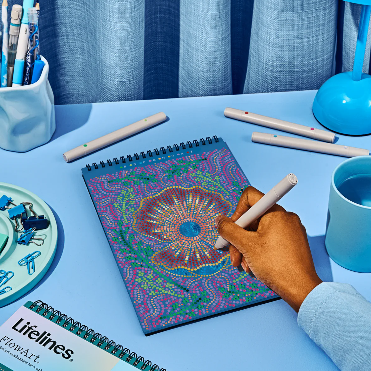 LFELNE FlowArt Dot-By-Letter - Into the Deep with Metallic Ink