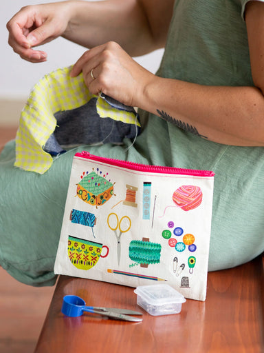 BLUQ Sewing Kit Zipper Pouch