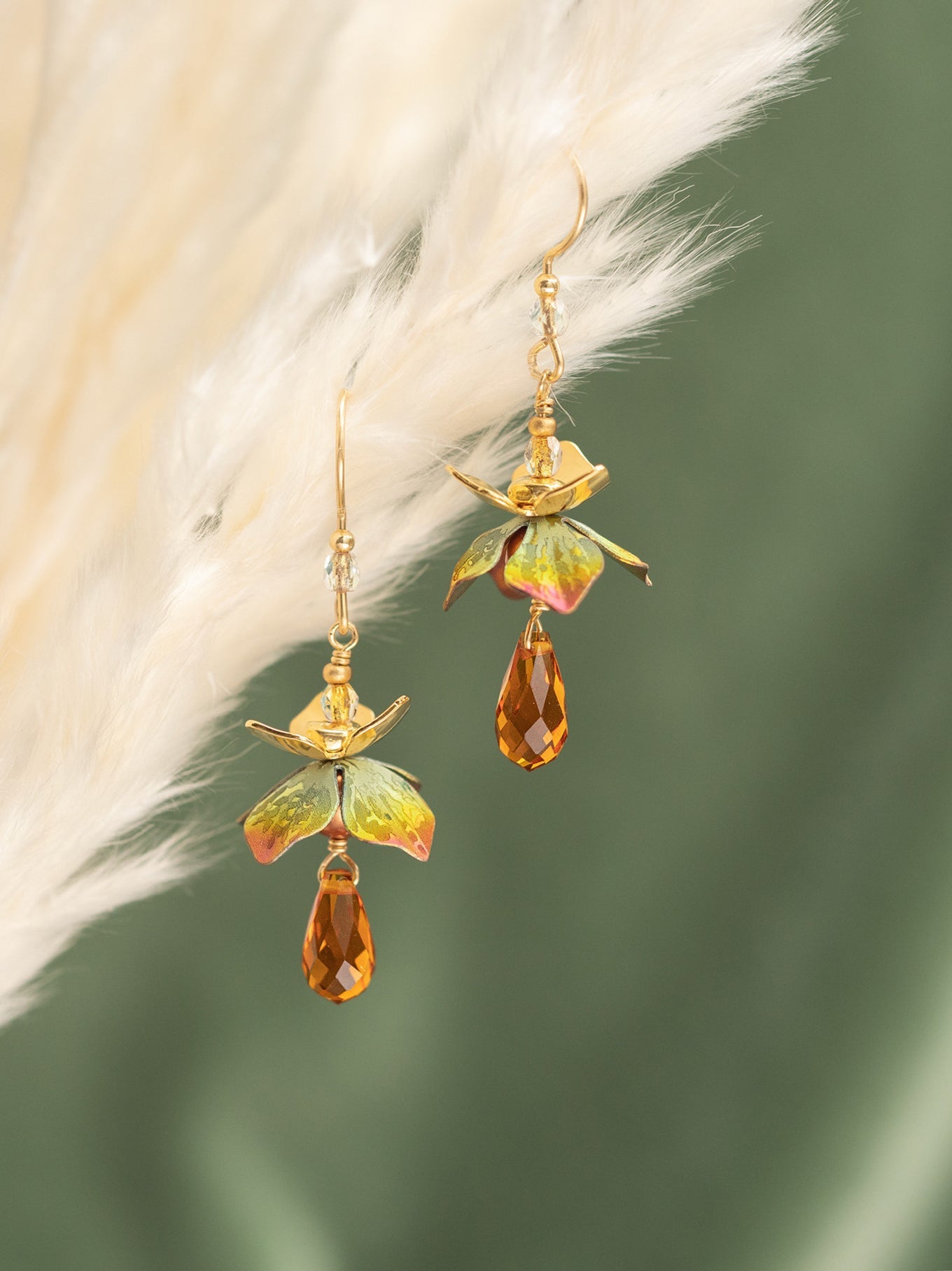 Holly Yashi Earrings - Karis Brilliant Amber    