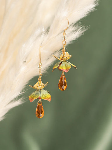 Holly Yashi Earrings - Karis Brilliant Amber    