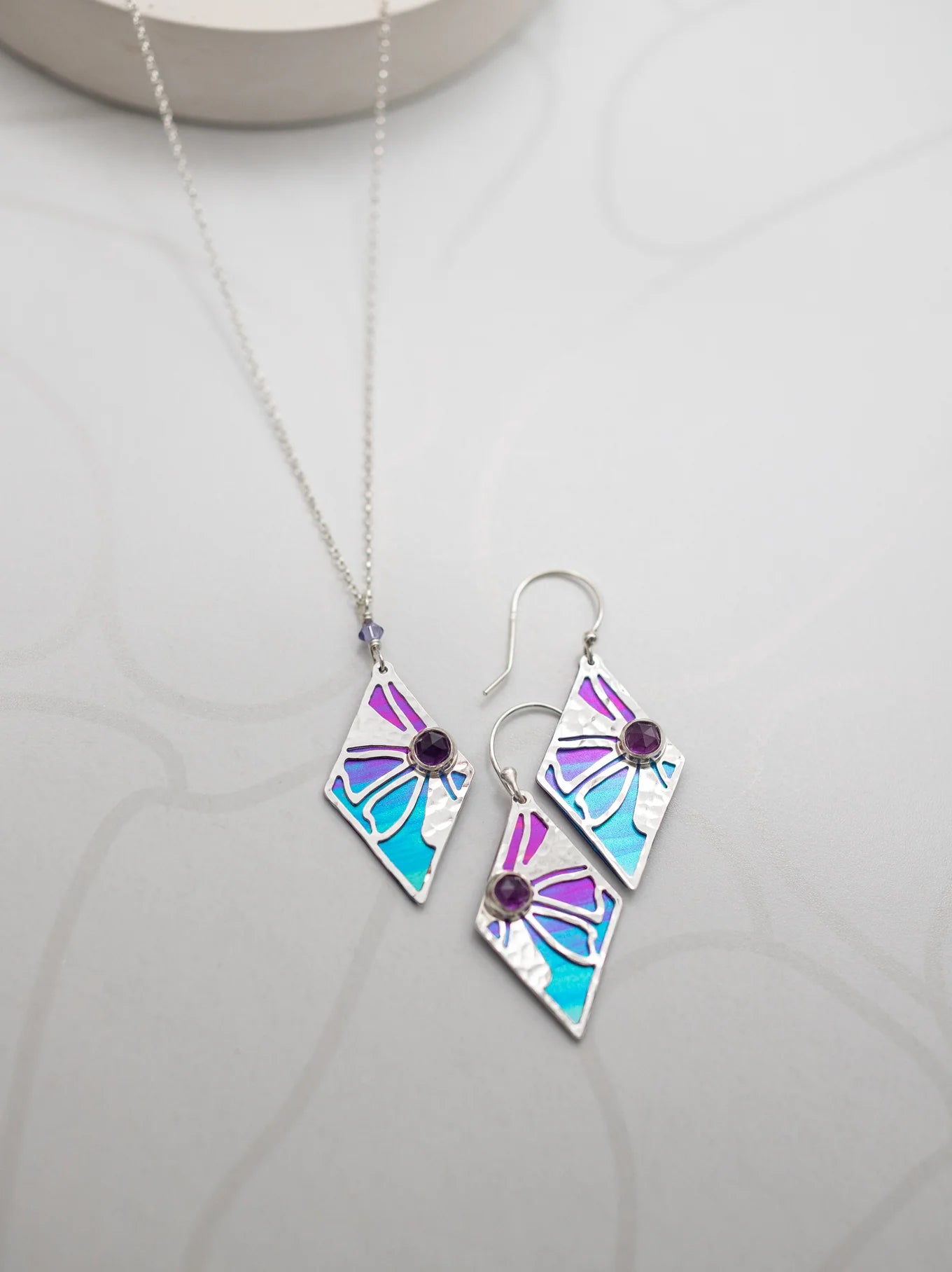 Holly Yashi Drew Earrings - Calypso    