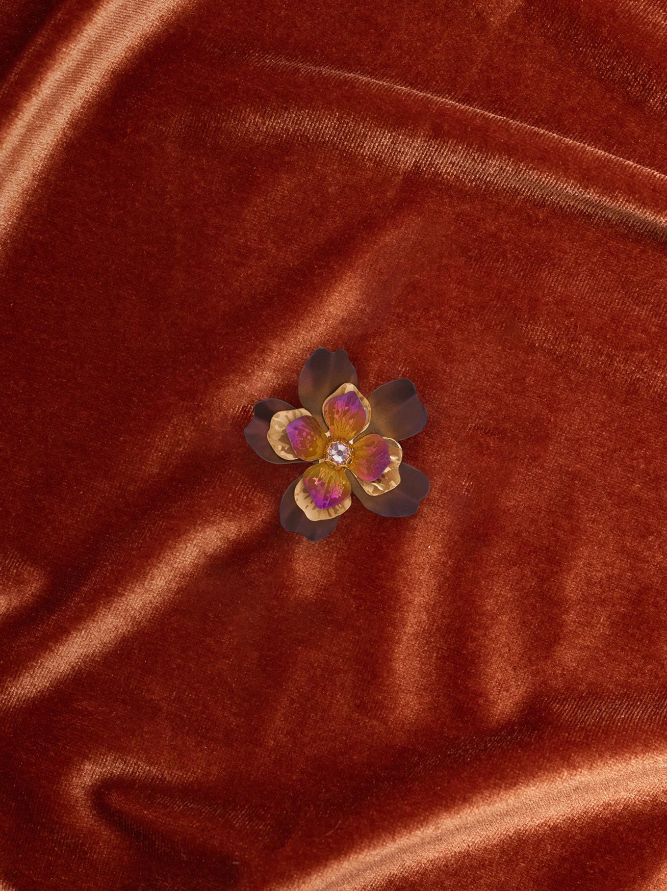 Holly Yashi Fauna Pin - Aubergine    