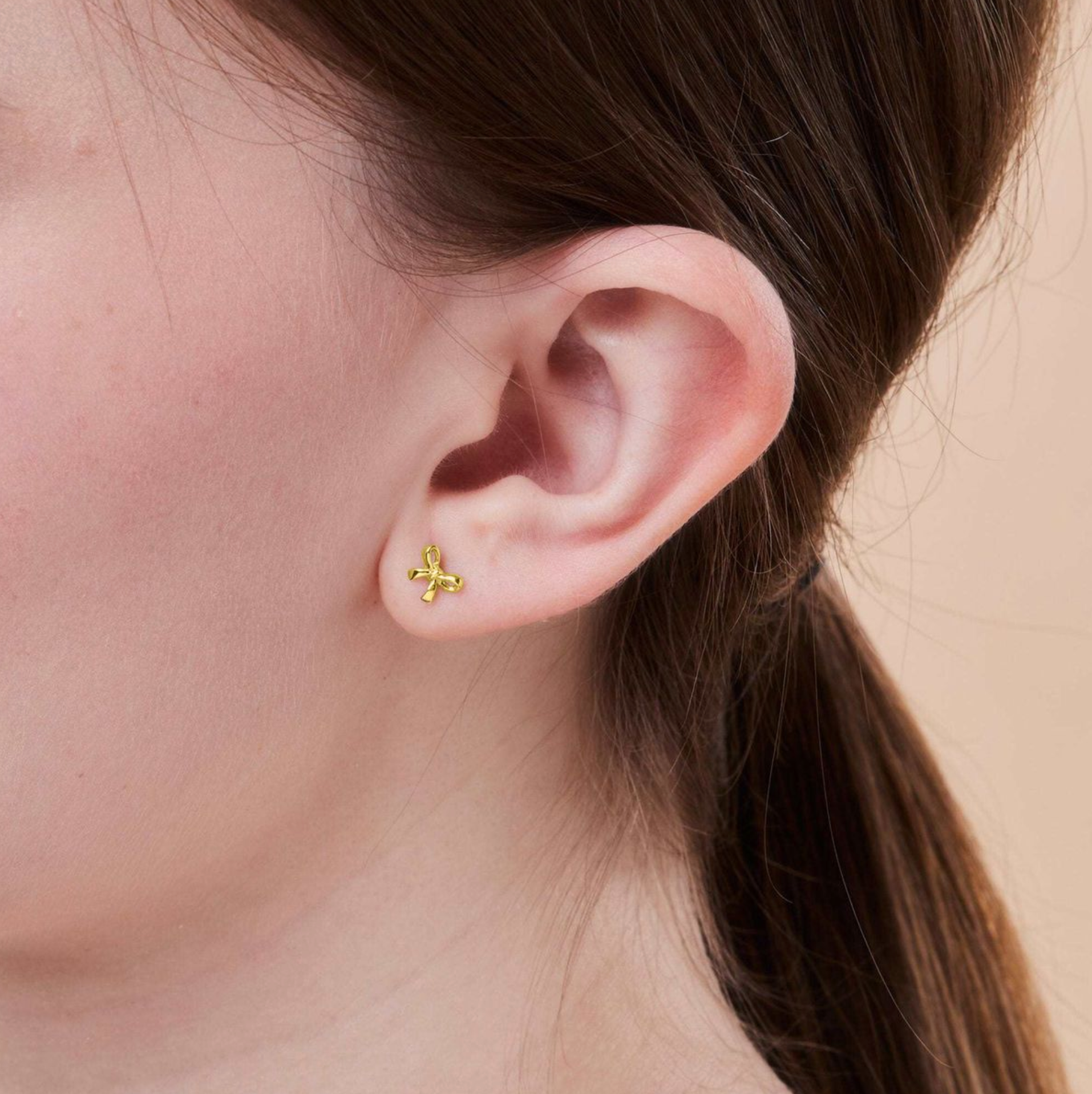 Boma 14K Gold Gift Ribbon Post Earrings