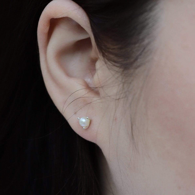 Boma Parel Pearl Stud Earrings