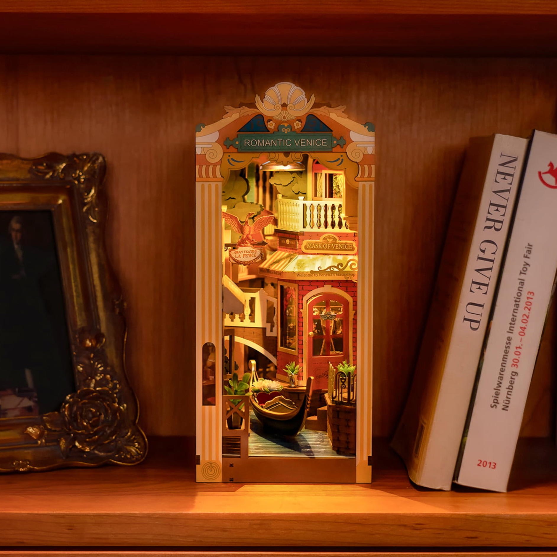 ROBOTIME Romantic Venice DIY Book Nook Shelf Insert Kit