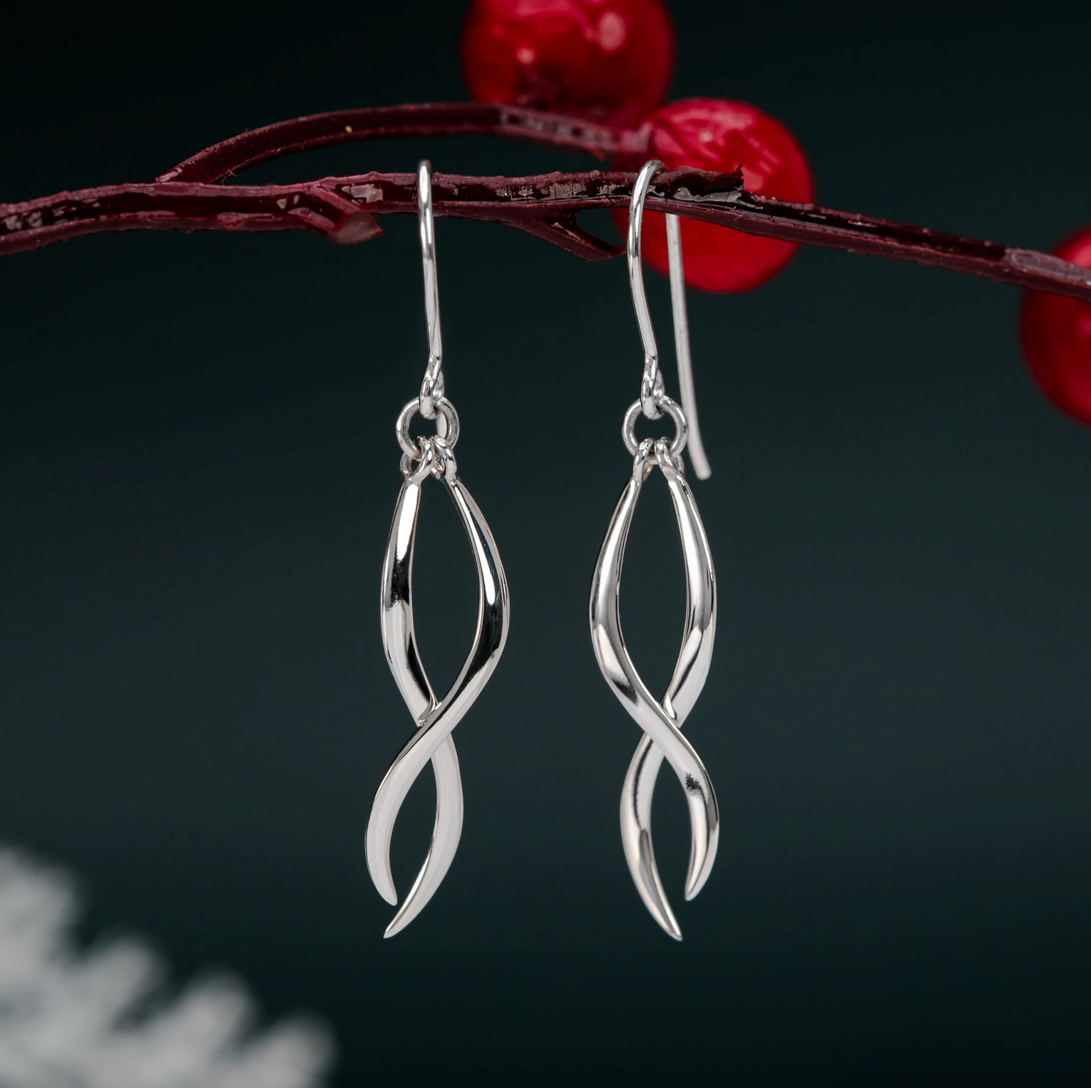 Boma Infinity Flow Dangle Earrings