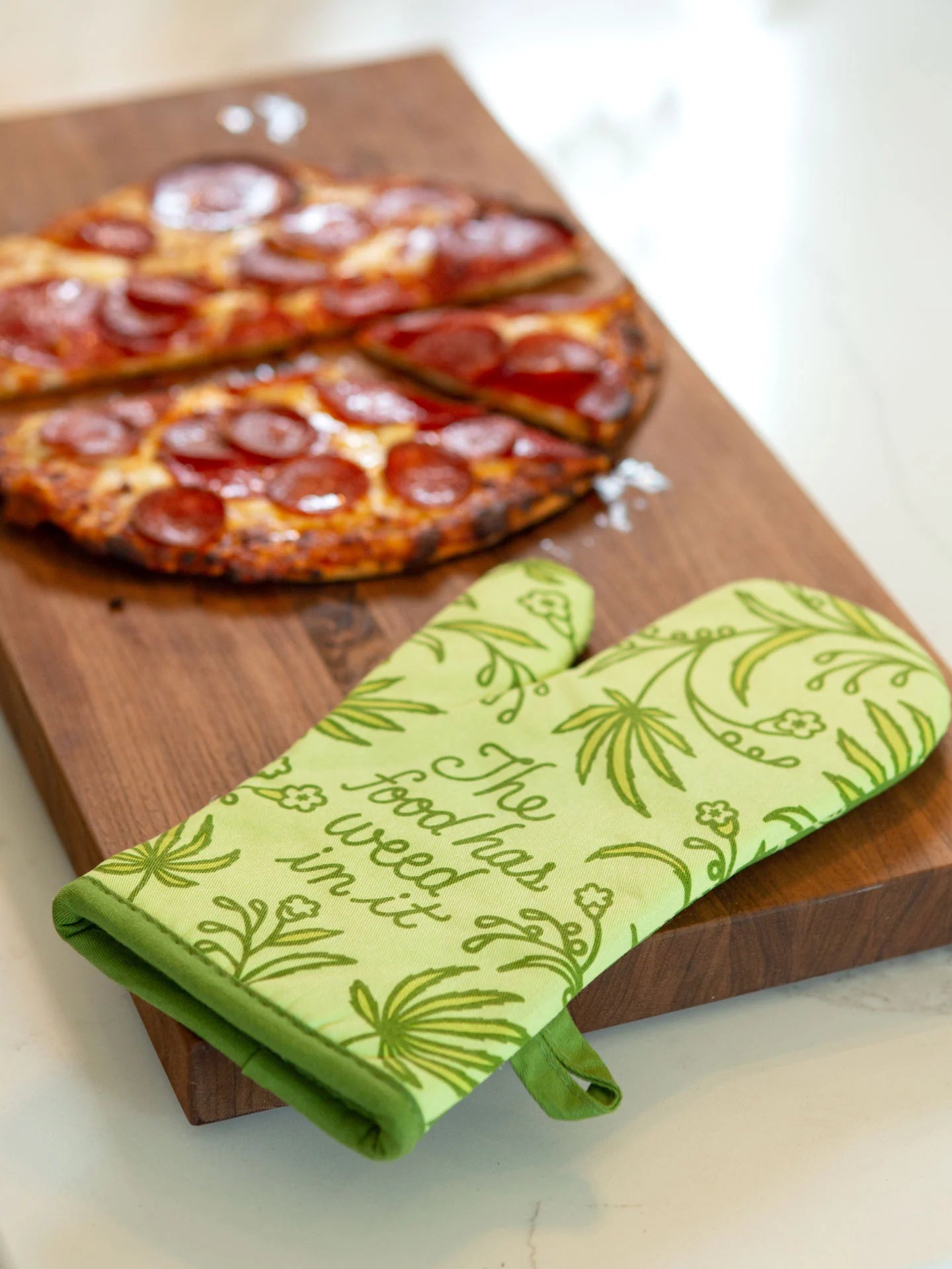 BLUQ The Food Has Weed In It Oven Mitt
