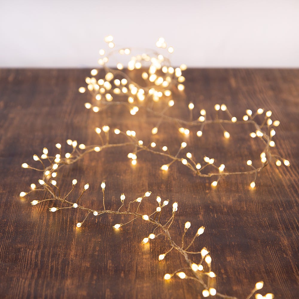 Warm White Superbright Twinkle LED Silver Wire Cluster Garland