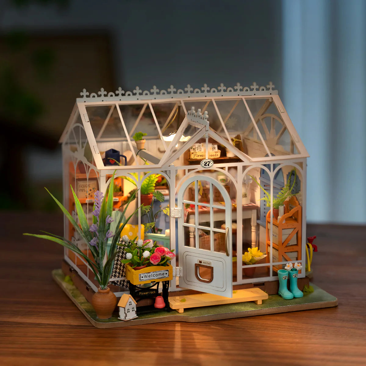 Robotime Dreamy Garden House