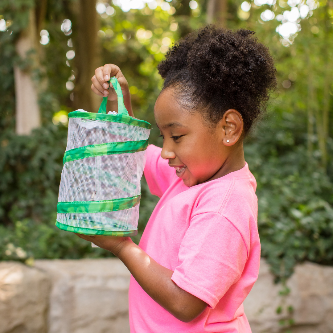 Insect Lore Pop-Up Port-a-Bug Portable Bug Habitat With Pouch