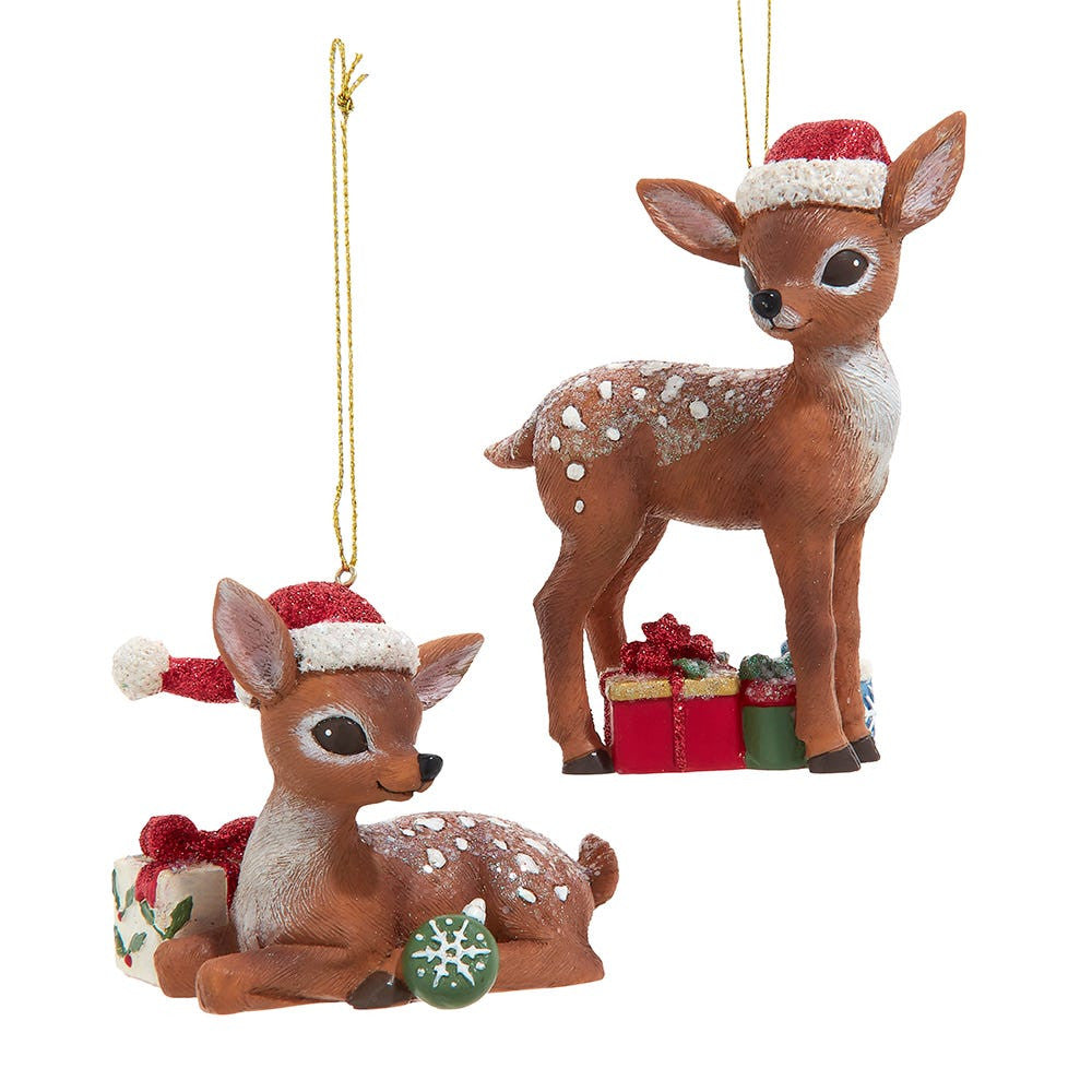Nostalgic Deer With Christmas Presents Ornament (Single) - Random Style