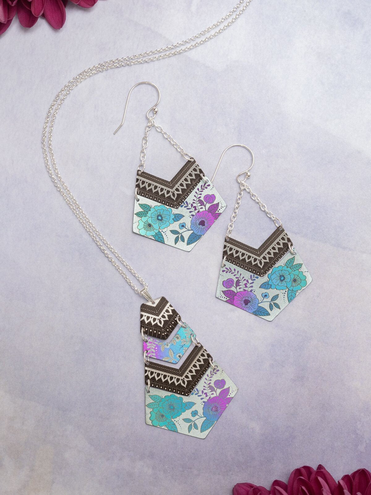 Holly Yashi Avant Garden Pendant Necklace - Blue Mist    
