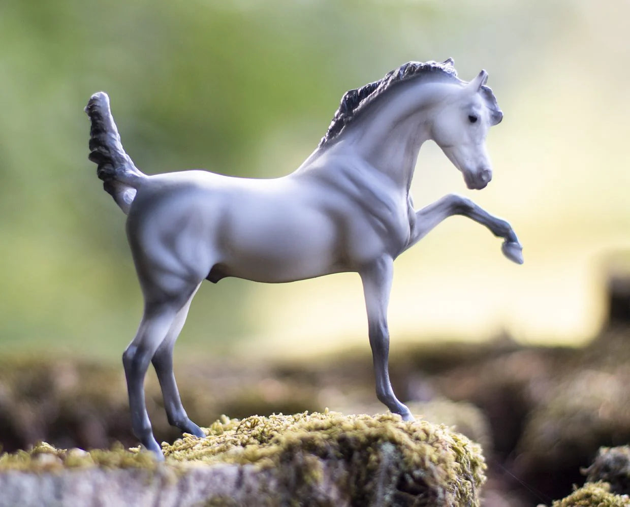 Breyer Horses Mystery Horse Surprise: Exquisite Equines Individual Blind Bag Series 4
