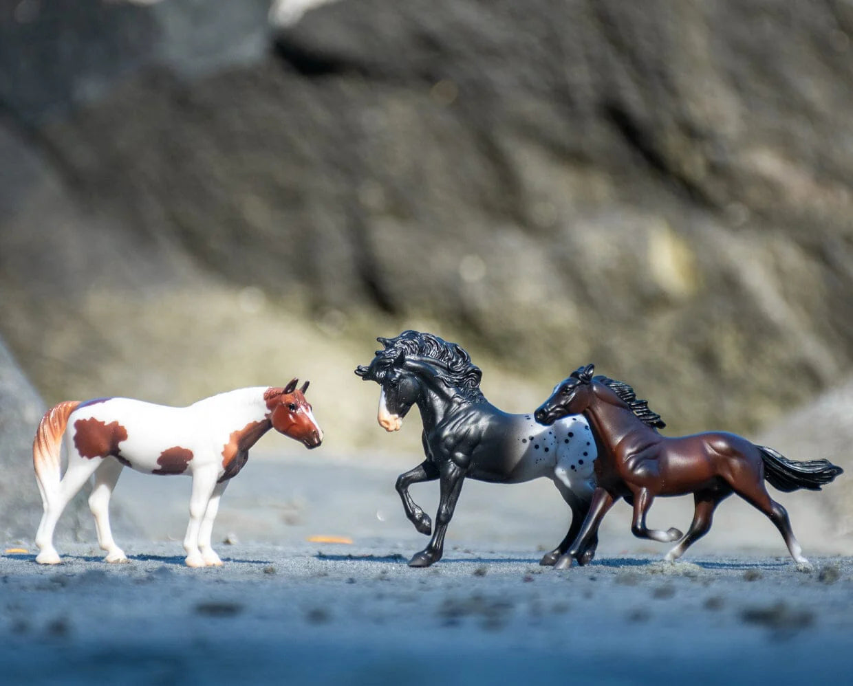 Breyer Horses Mystery Horse Surprise: Exquisite Equines Individual Blind Bag Series 4