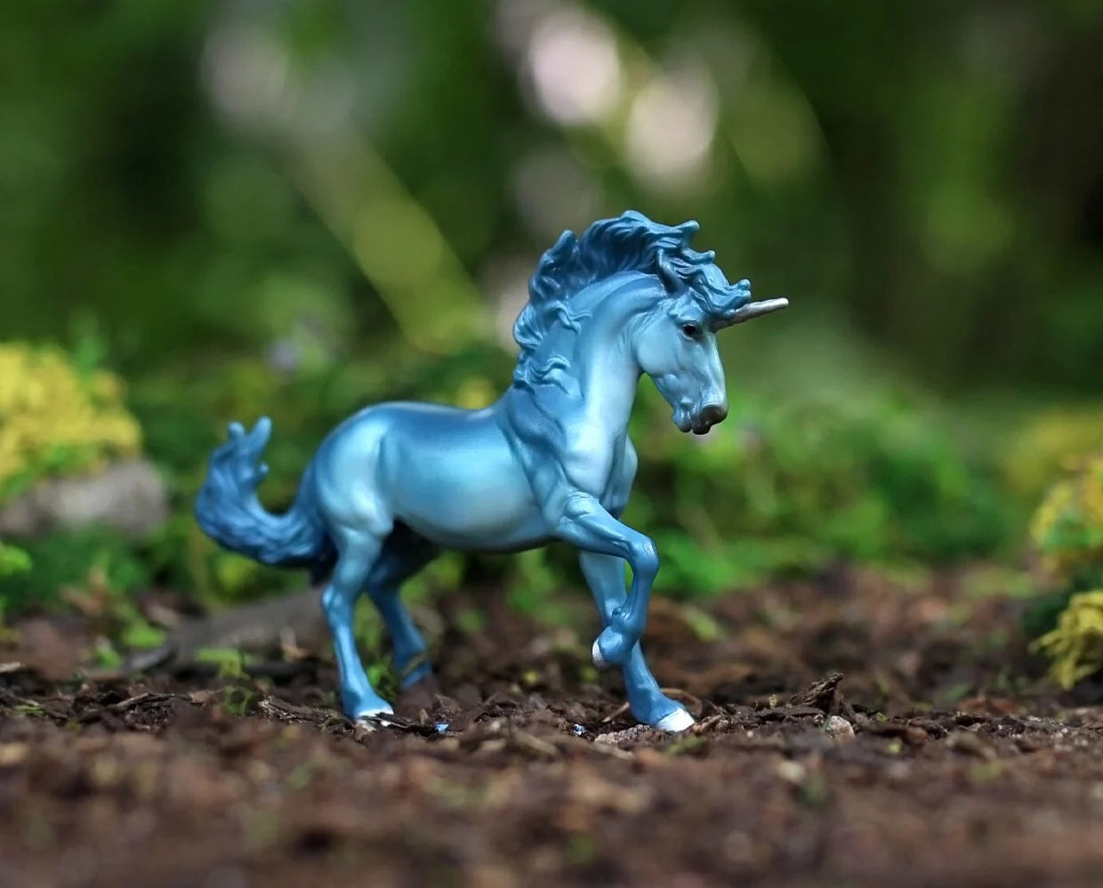 Breyer Horses Mystery Unicorn Surprise: Fire & Ice Individual Blind Bag Series 3