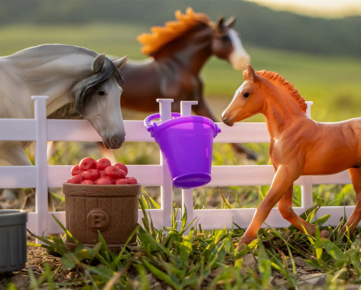 BRYR Playful Pony Family