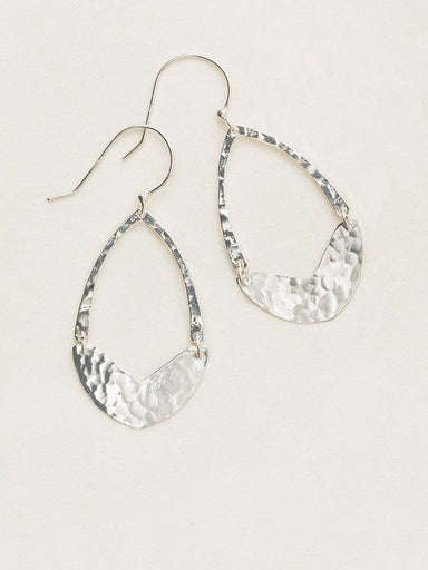 Holly Yashi Anika Earrings - Silver    