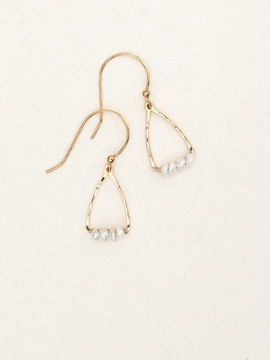 Holly Yashi Miramar Earrings in Pearl    
