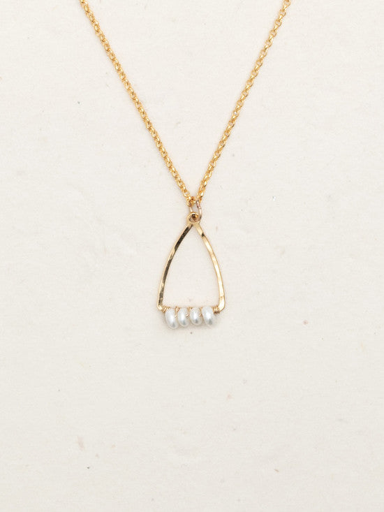 Holly Yashi Miramar Necklace in Pearl    