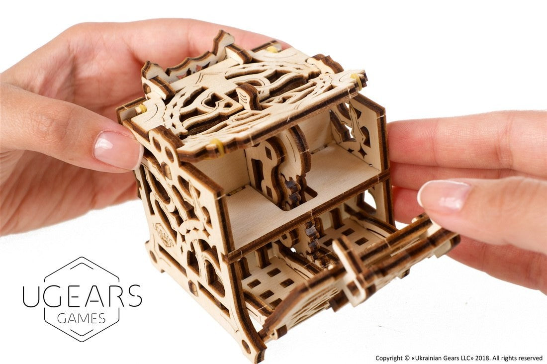 UGears Dice Keeper    