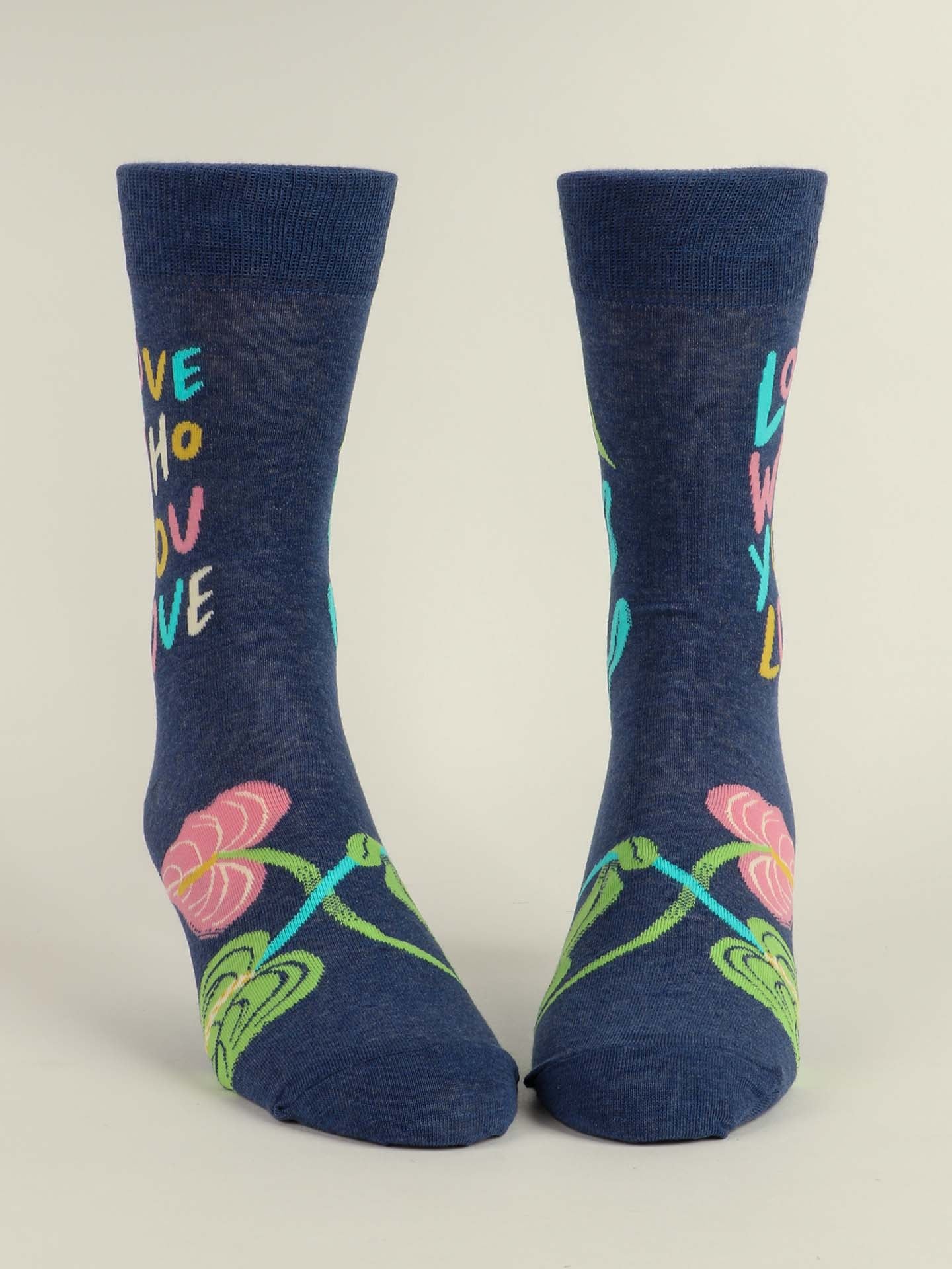 Blue Q Mens Crew Socks - Love Who You Love    