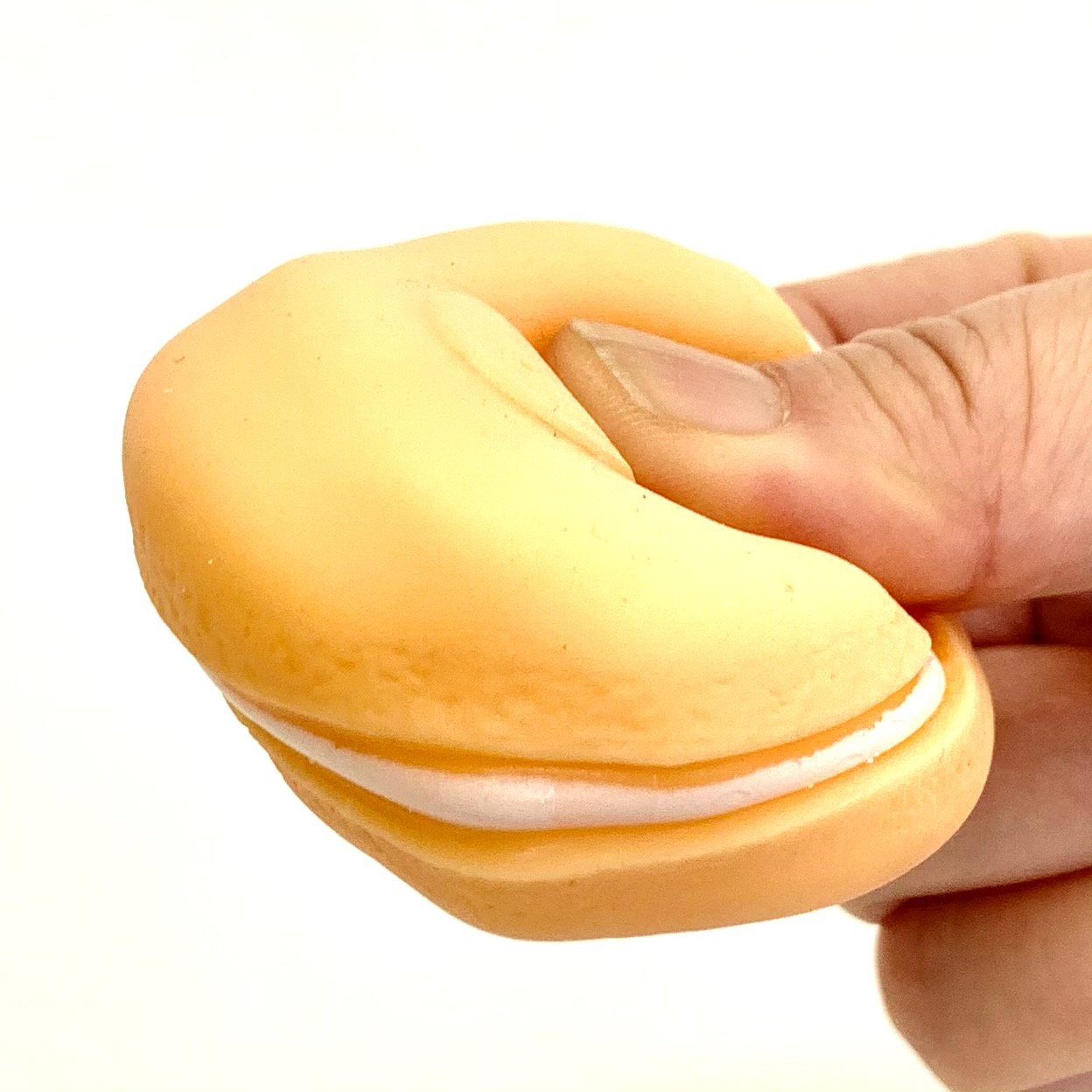 Stretchy Macaroon - Gashapon Capsule Surprise    