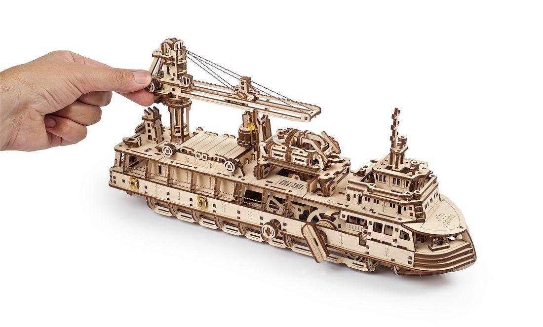 UGears Research Vessel    