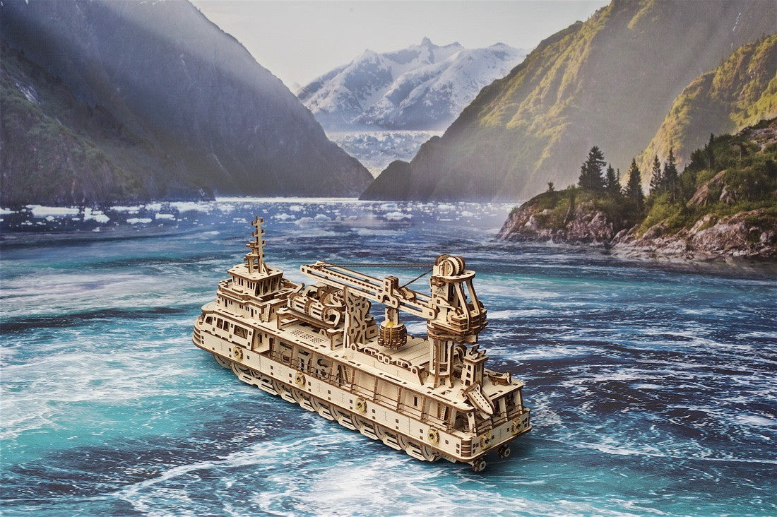 UGears Research Vessel    
