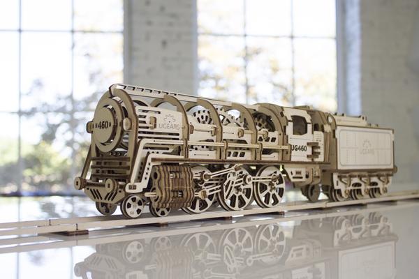 UGears Locomotive With Tender    