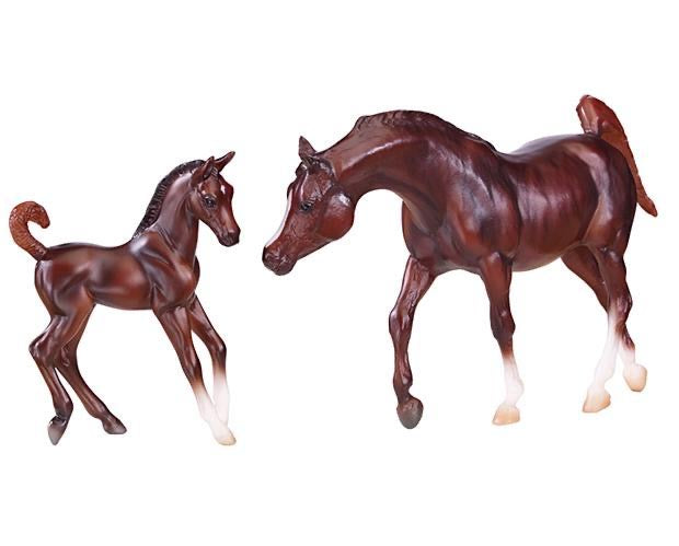 Breyer Classics - Arabian Horse and Foal    