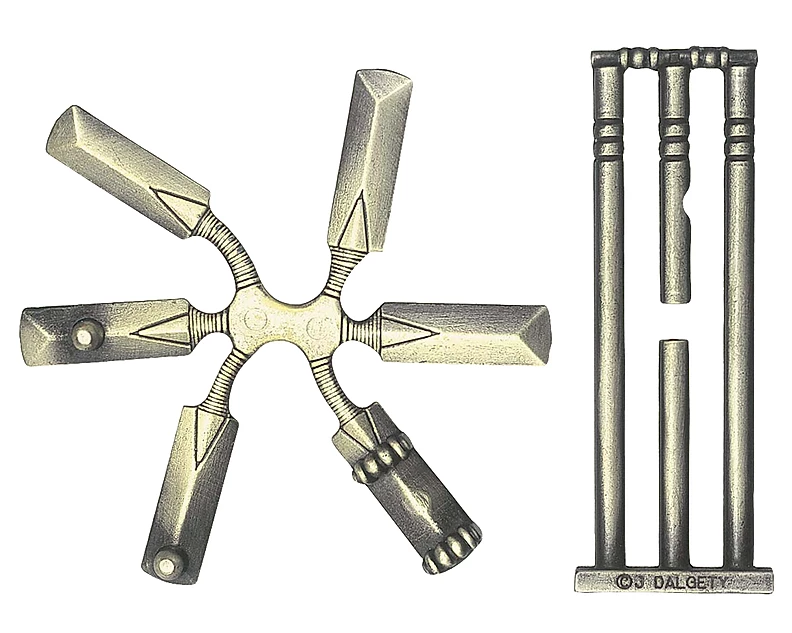 Cricket - Hanayama Puzzle Level 2    