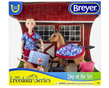 Breyer Classics - Day At The Vet    