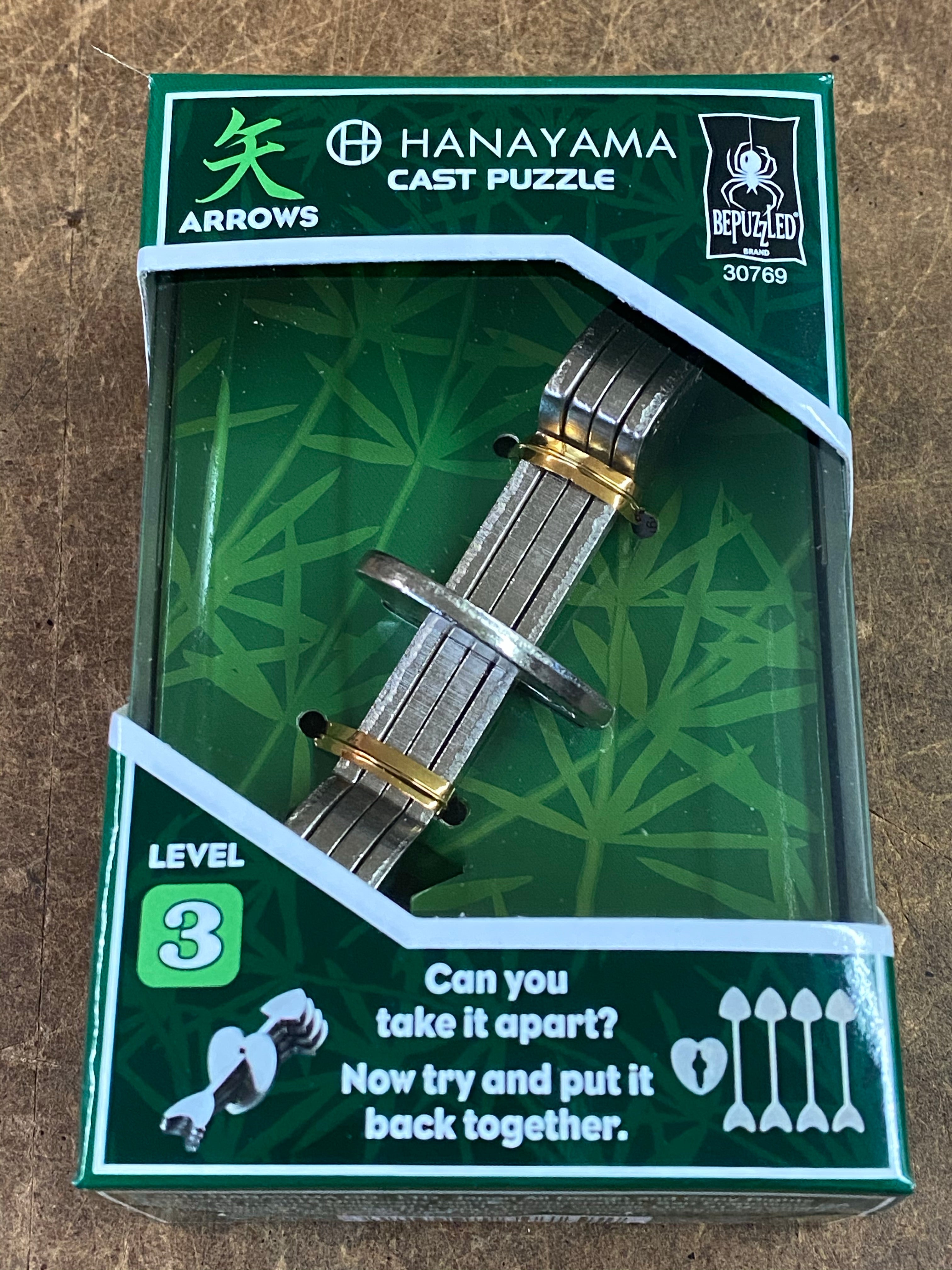 Arrows - Hanayama Puzzle Level 3    