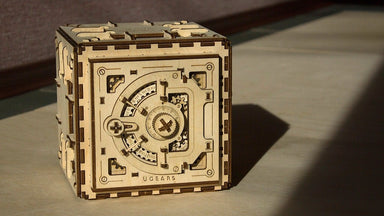 UGears Safe    
