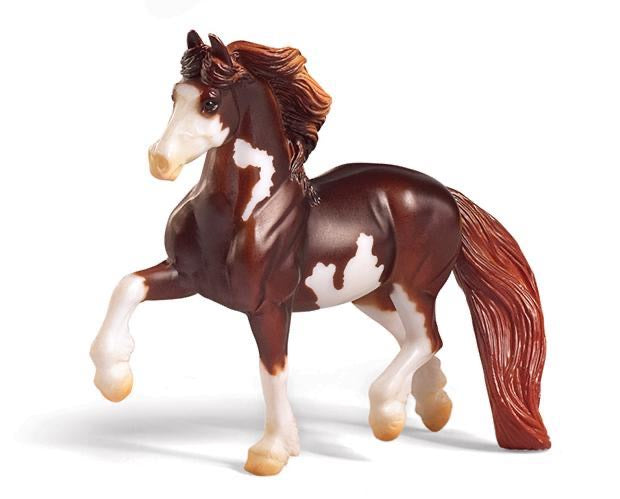 Breyer Stablemates - Red Stable Set    